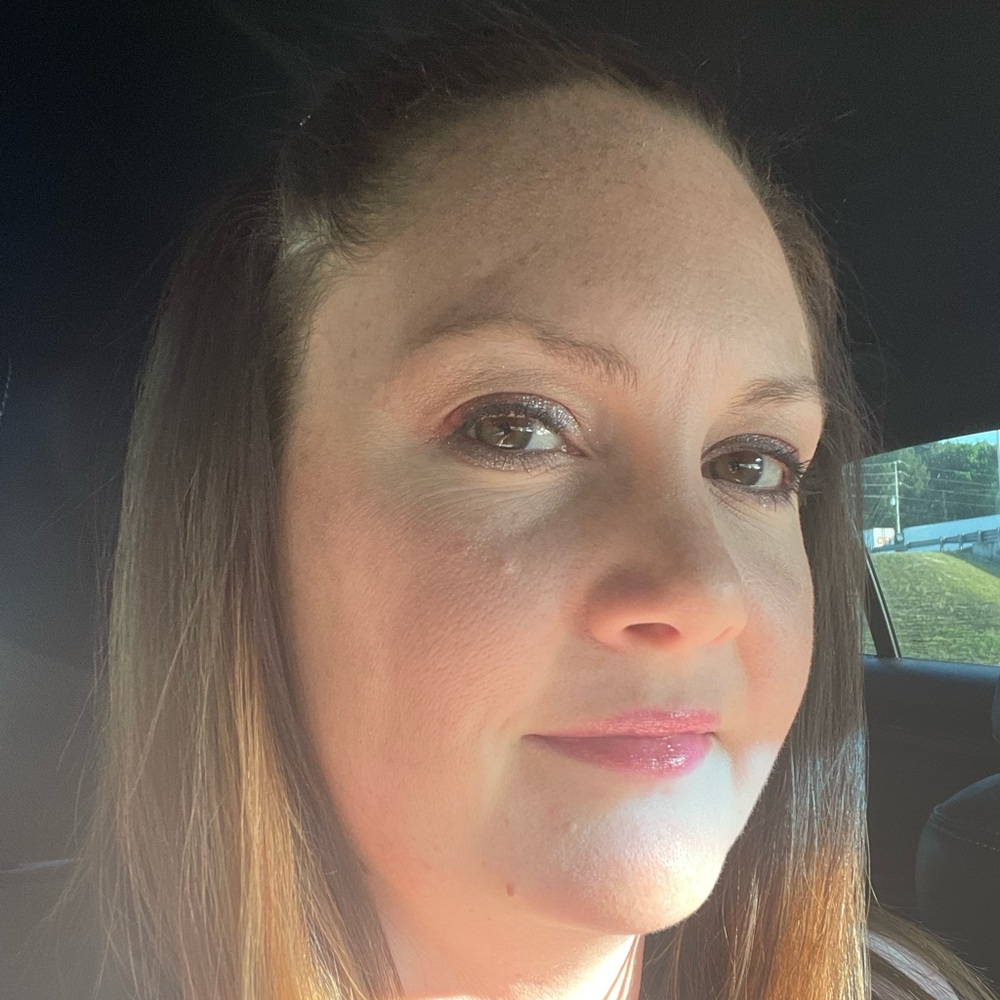 Meet your Posher, Mandy